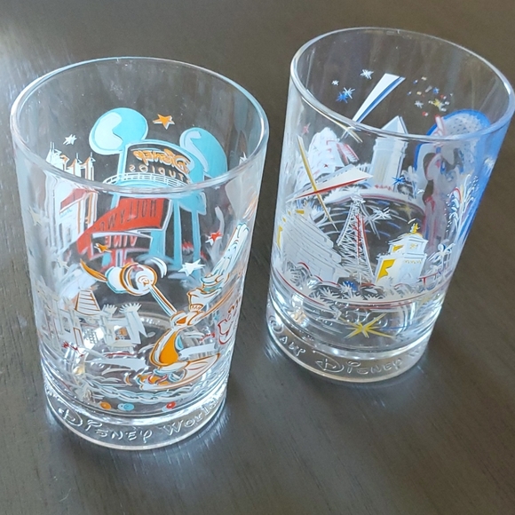 1996 Disney Drinkware - Picture 5 of 9